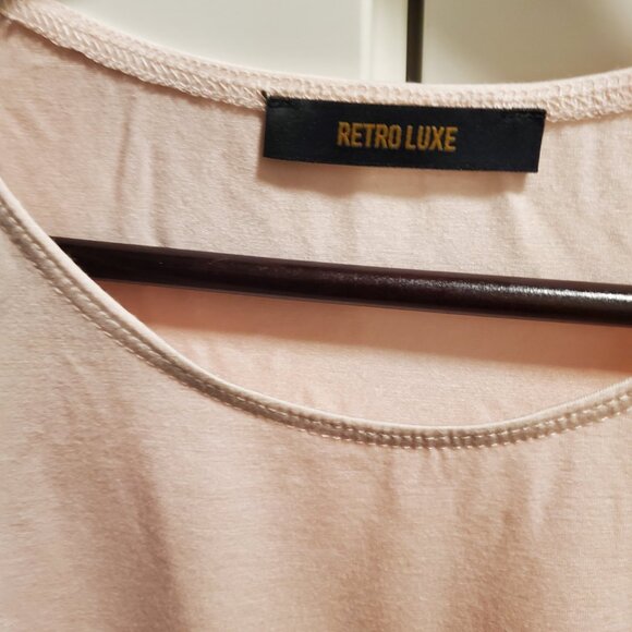 Retro Luxe Sz.S Ladies cold shoulder top 🇨🇦 made - Picture 3 of 5